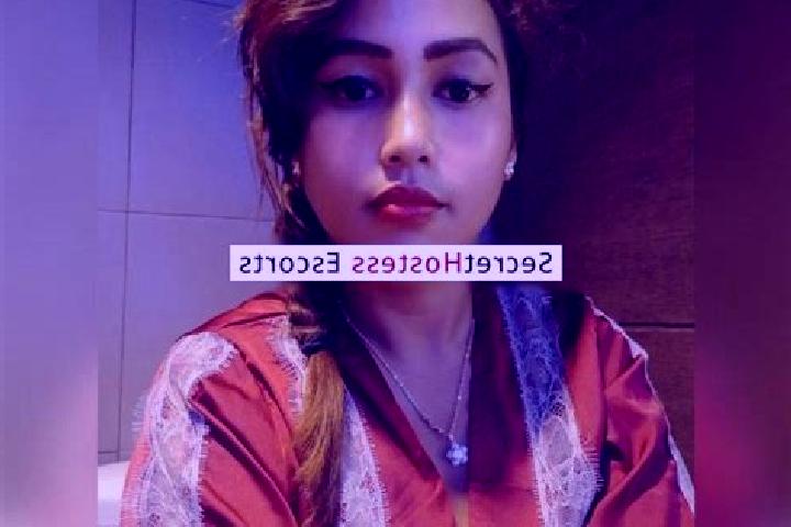 Escorts Sempolkrajan, Indonesia — Local Companions