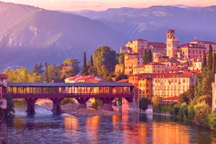 Escorts Seren del Grappa, Italy — Local Companions