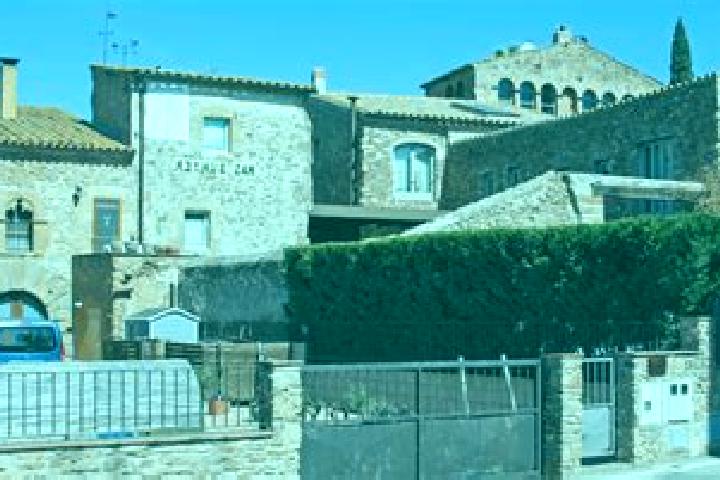 Escorts Serra de Daro, Spain — Local Companions