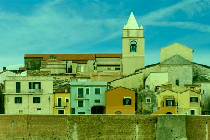 Escorts Sessano del Molise, Italy — Local Companions