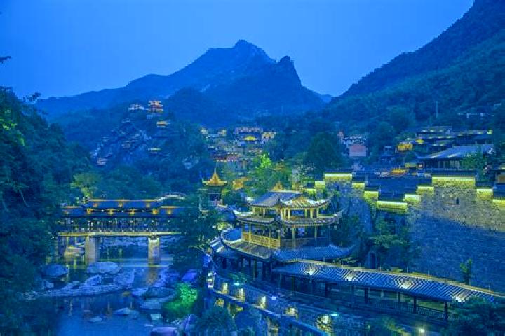 Escorts Shangrao, China — Local Companions