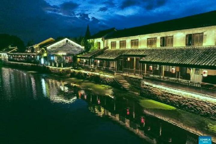 Escorts Shendang, China — Local Companions