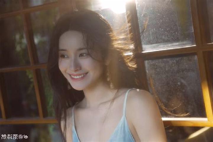 Escorts Shiran, China — Local Companions