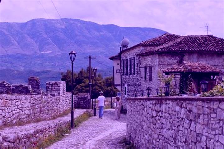 Escorts Shtiqen, Albania — Local Companions