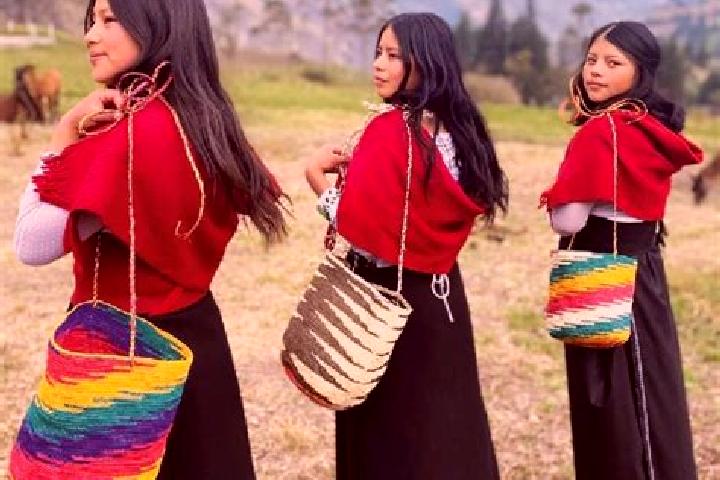 Escorts Simiatug, Ecuador — Local Companions