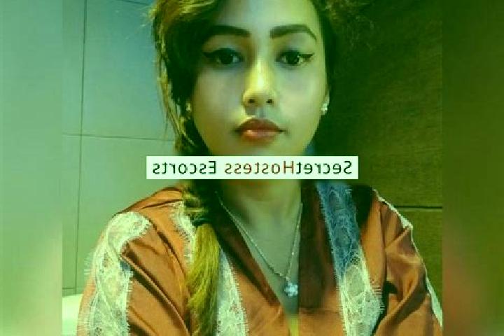 Escorts Sipiongot, Indonesia — Local Companions