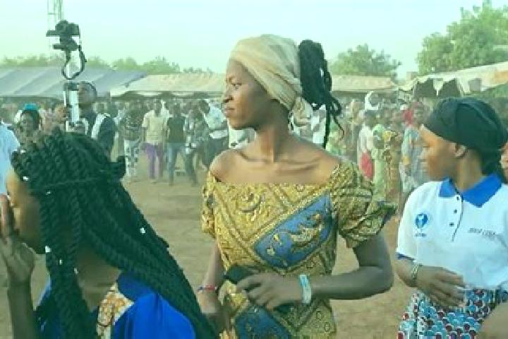 Escorts Sirakoro Meguetana, Mali — Local Companions