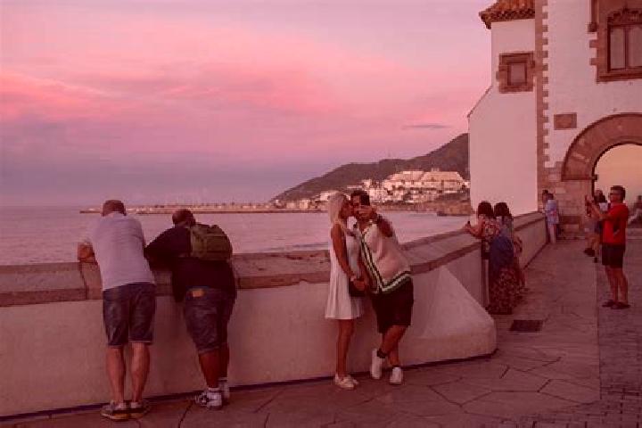 Escorts Sitges, Spain — Local Companions