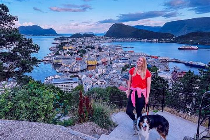 Escorts Skoger, Norway — Local Companions