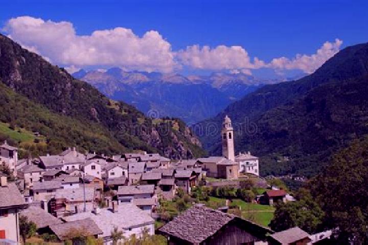 Escorts Soglio, Italy — Local Companions