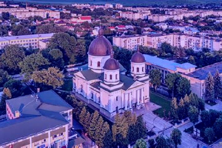 Escorts Sokal, Ukraine — Local Companions