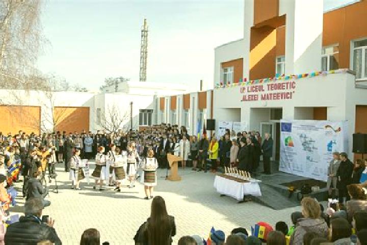 Escorts Soldanesti, Moldova — Local Companions