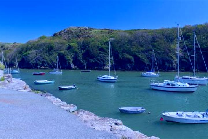 Escorts Solva, United Kingdom — Local Companions