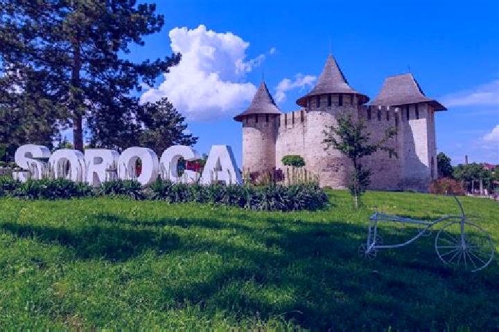 Escorts Soroca, Moldova — Local Companions