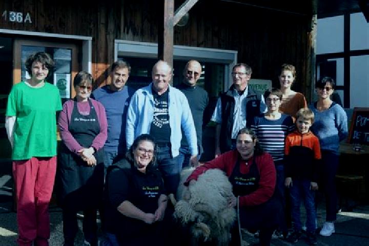 Escorts Spechbach-le-Haut, France — Local Companions