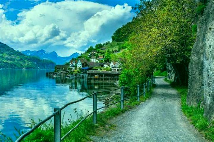 Escorts Speicher, Switzerland — Local Companions