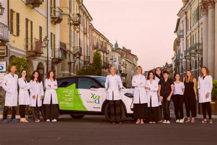 Escorts Speziale, Italy — Local Companions