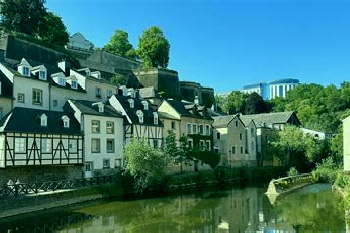 Escorts Steinfort, Luxembourg — Local Companions