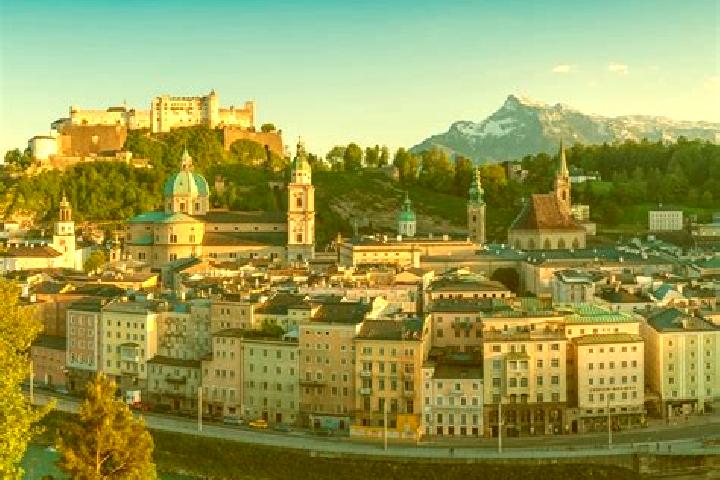 Escorts Stotzing, Austria — Local Companions