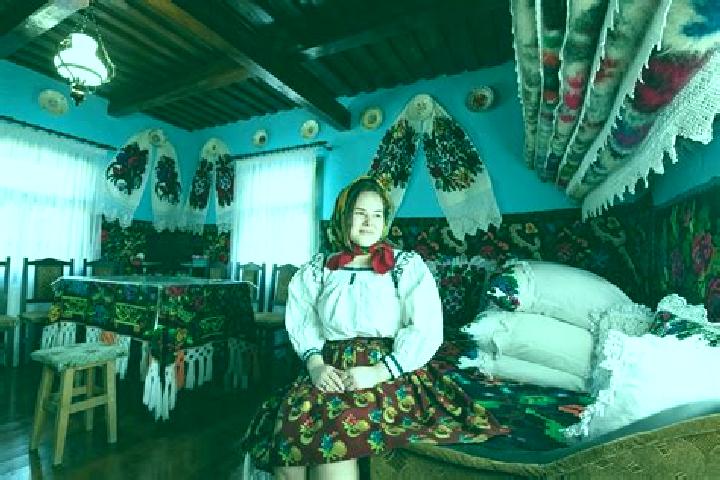 Escorts Stramtura, Romania — Local Companions