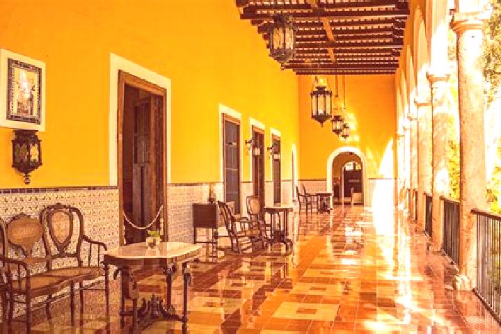 Escorts Subincancab, Mexico — Local Companions