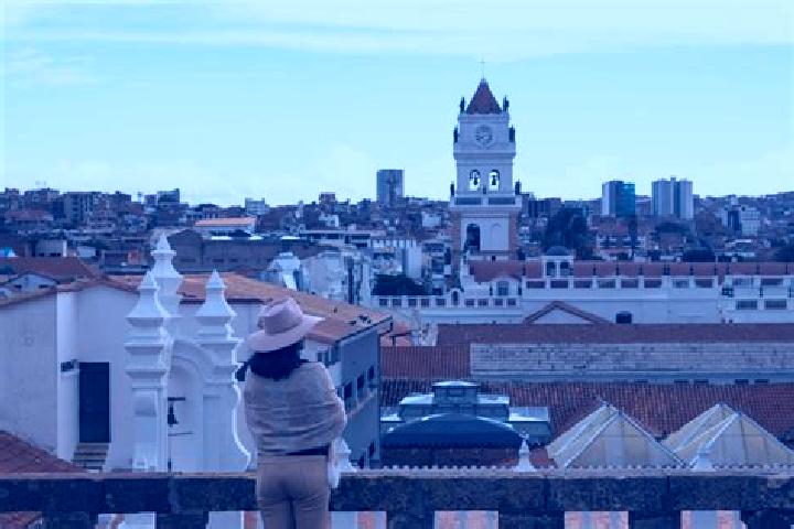 Escorts Sucre, Bolivia — Local Companions