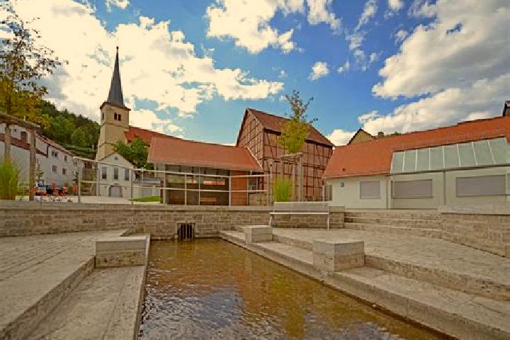 Escorts Sulzthal, Germany — Local Companions