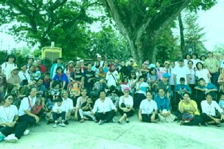 Escorts Sumurlebu Barat, Indonesia — Local Companions