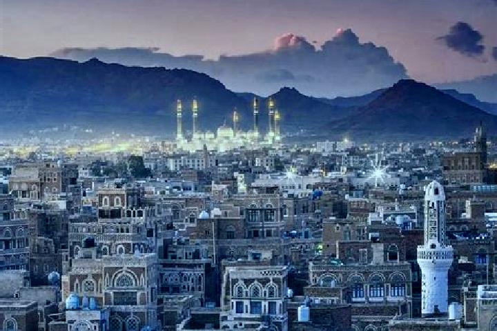 Escorts Suq Sibah, Yemen — Local Companions