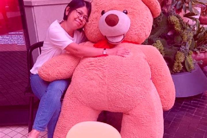 Escorts Suso, Philippines — Local Companions