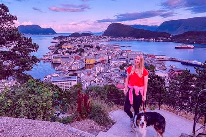 Escorts Syvik, Norway — Local Companions