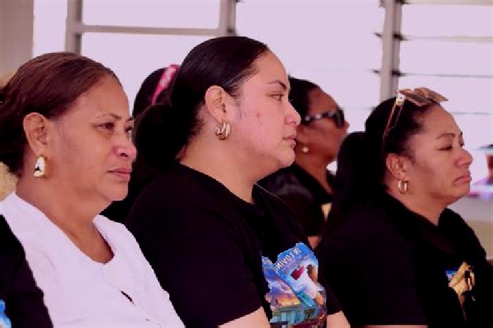 Escorts Ta anea, Tonga — Local Companions