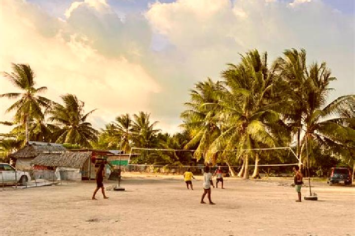 Escorts Tabwakea Village, Kiribati — Local Companions