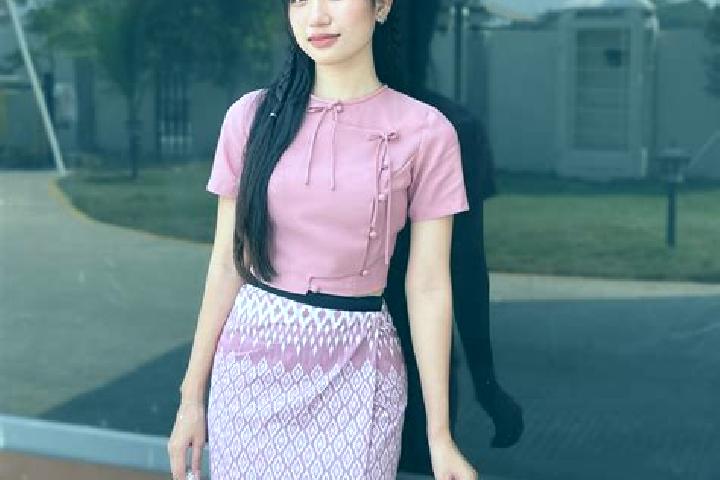 Escorts Taik Tee, Myanmar — Local Companions