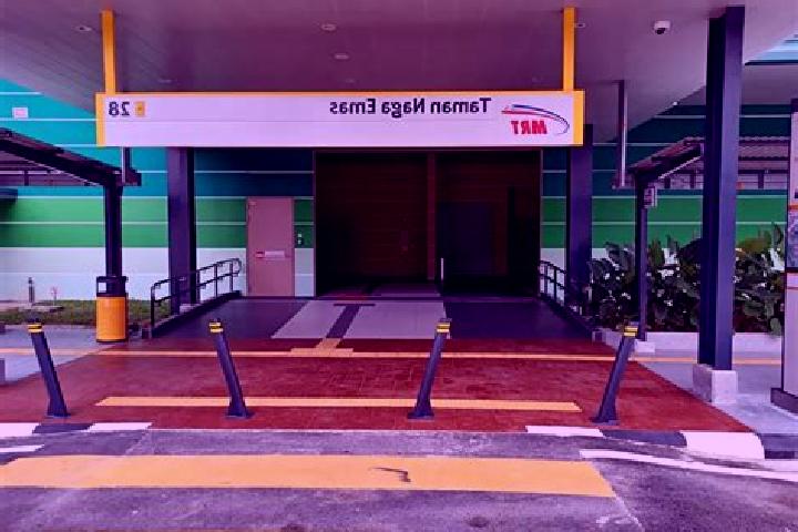 Escorts Taman Naga Emas, Malaysia — Local Companions