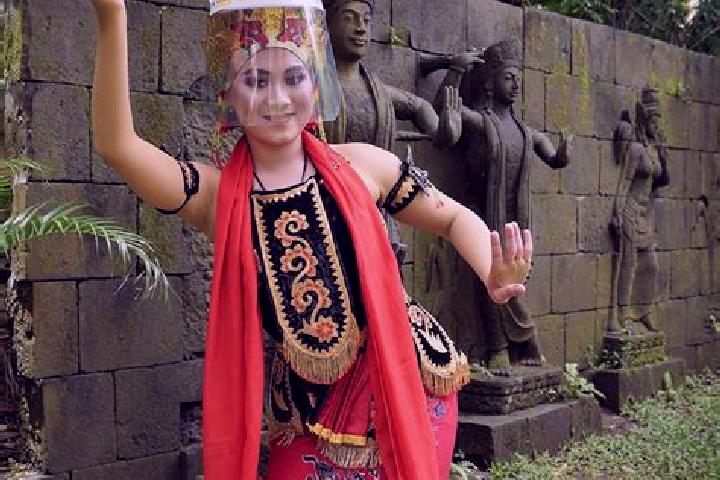 Escorts Tamansari, Indonesia — Local Companions