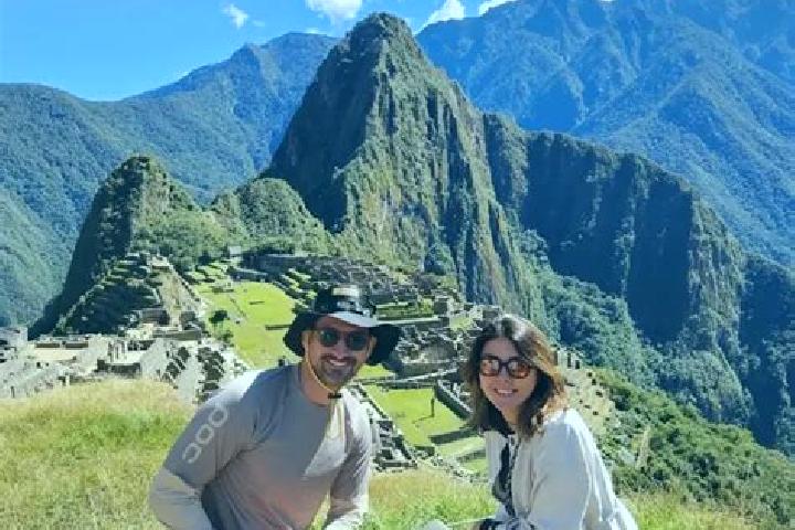 Escorts Tambillo, Peru — Local Companions