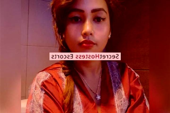 Escorts Tanamiting, Indonesia — Local Companions