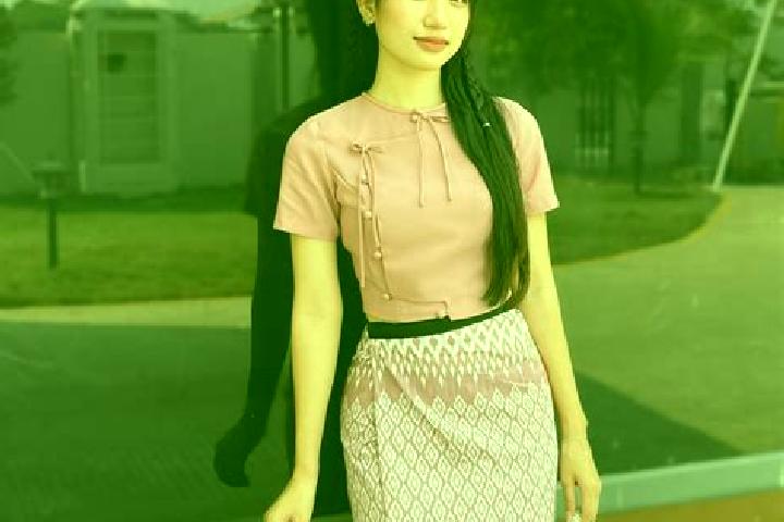 Escorts Taungtalok, Myanmar — Local Companions