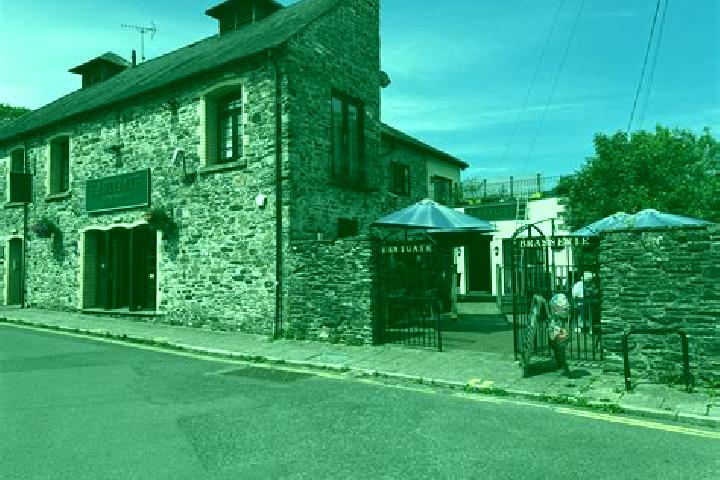 Escorts Tavistock, United Kingdom — Local Companions