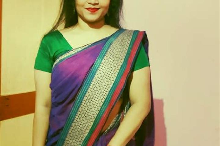 Escorts Tayikkad, India — Local Companions