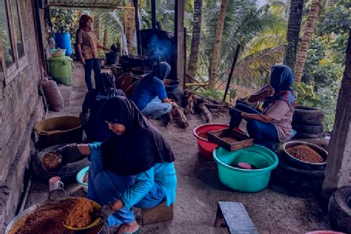 Escorts Tayu Kulon, Indonesia — Local Companions