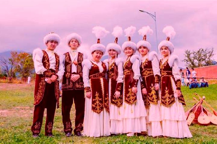 Escorts Tayynsha, Kazakhstan — Local Companions