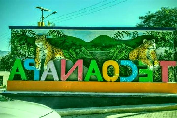 Escorts Tecoanapa, Mexico — Local Companions