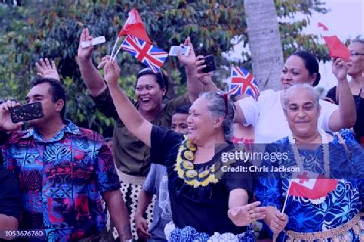 Escorts Te ekiu, Tonga — Local Companions