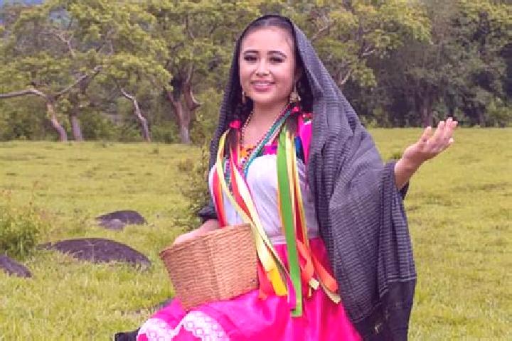 Escorts Tehuetlan, Mexico — Local Companions