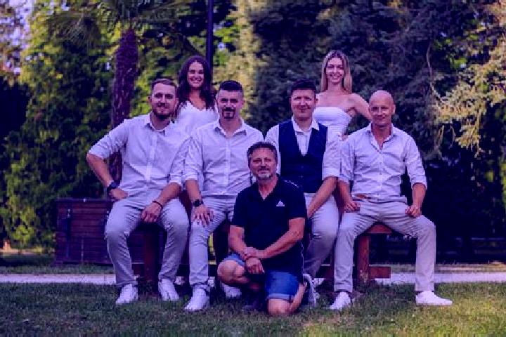 Escorts Tekovske Nemce, Slovakia — Local Companions