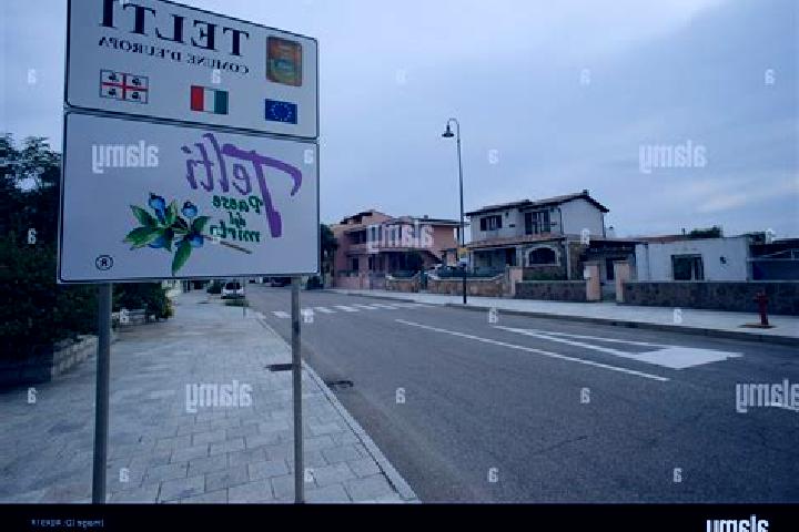 Escorts Telti, Italy — Local Companions