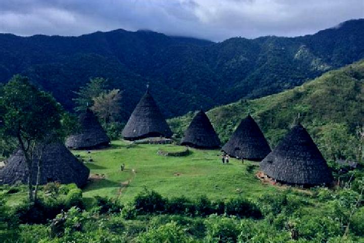 Escorts Tembong, Indonesia — Local Companions