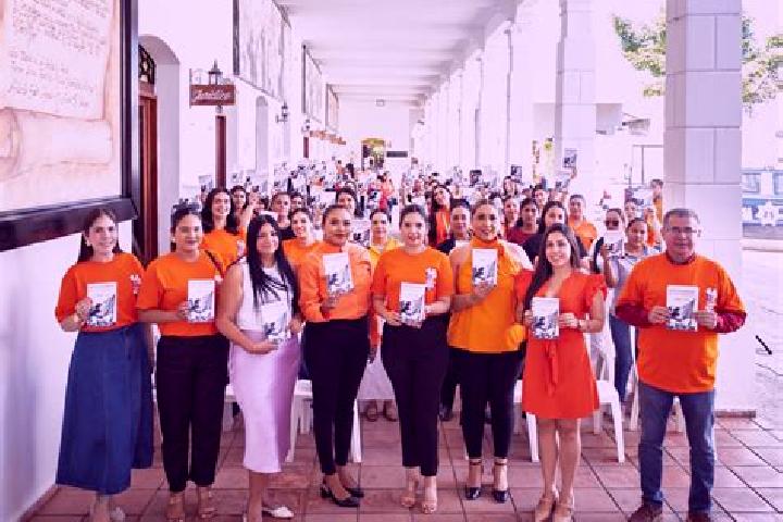 Escorts Tepuxta, Mexico — Local Companions